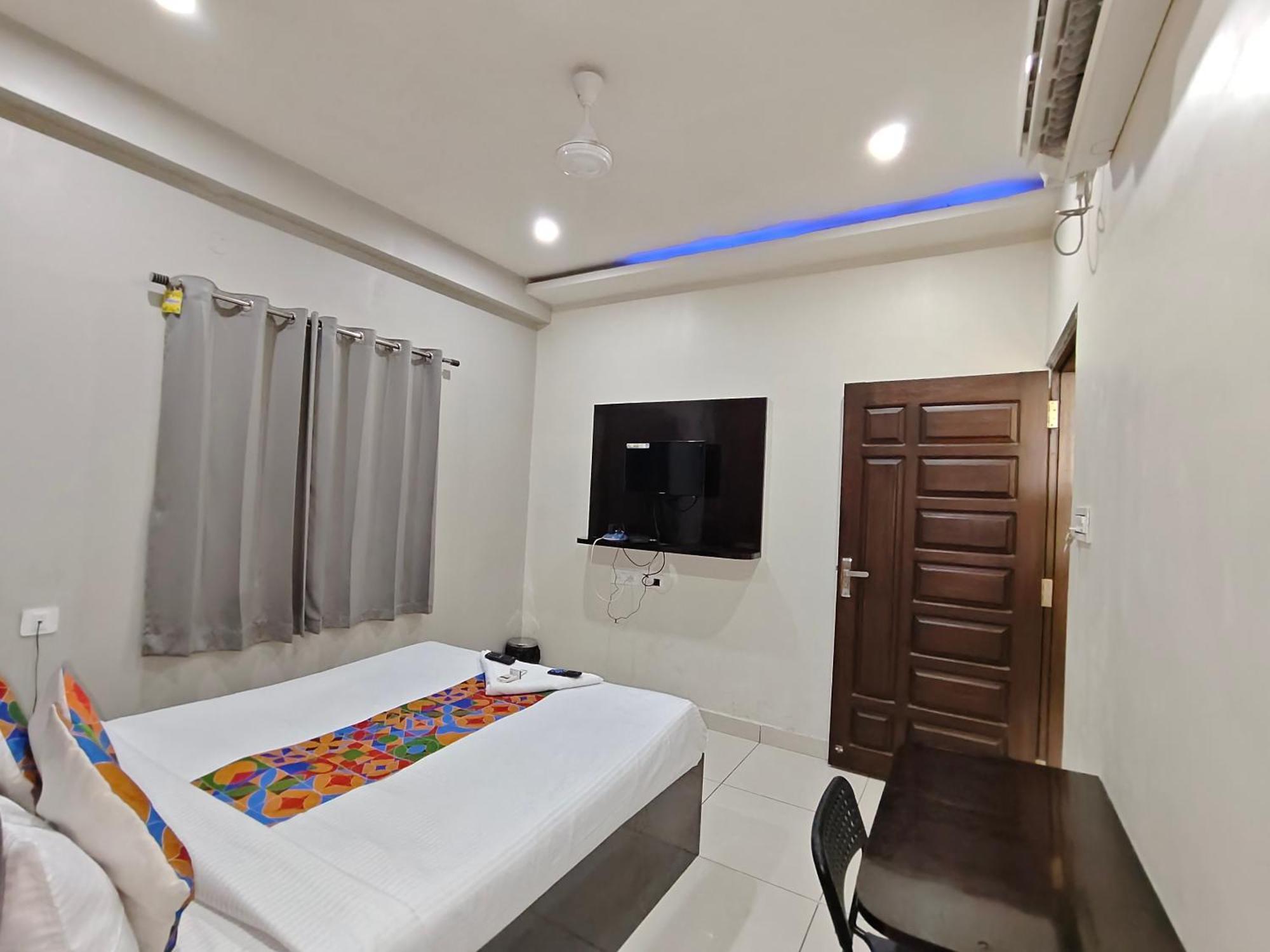Hotel Grandview Kondapur  Exterior photo